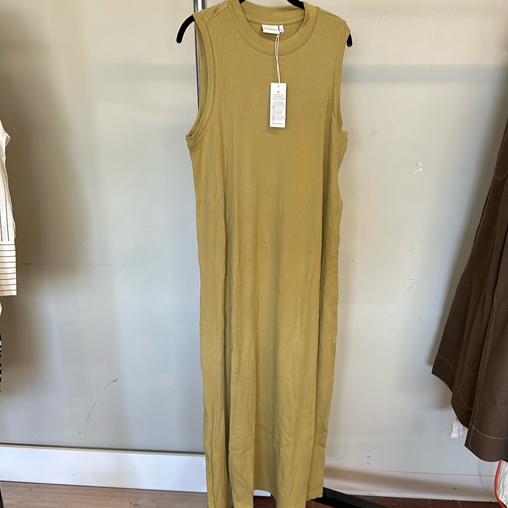 Richer Poorer Olive Maxi Dress | XL Like New